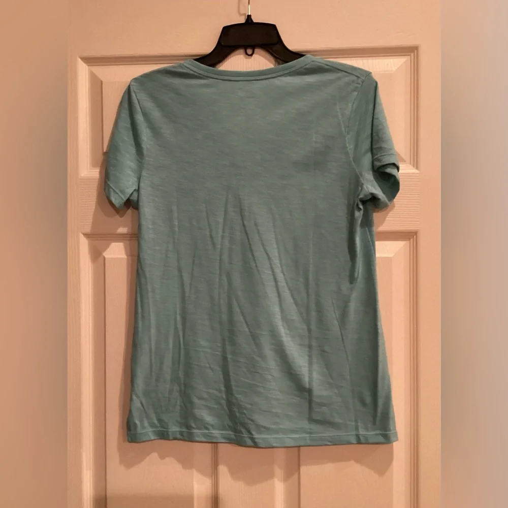 Felina T-shirt. V-Neck. Size Small - Picture 3 of 4